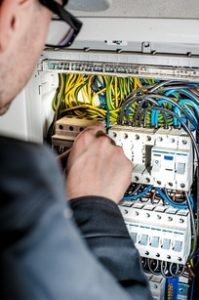 electrician troubleshooting electrical system in lethbridge